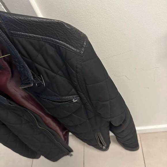 Guess jacket, bomber style with leader trim - men’s M - Picture 5 of 5